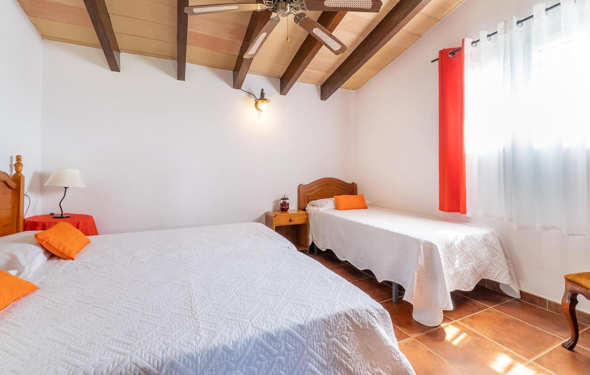 Vakantiehuis Gorgeous In With Kitchen *