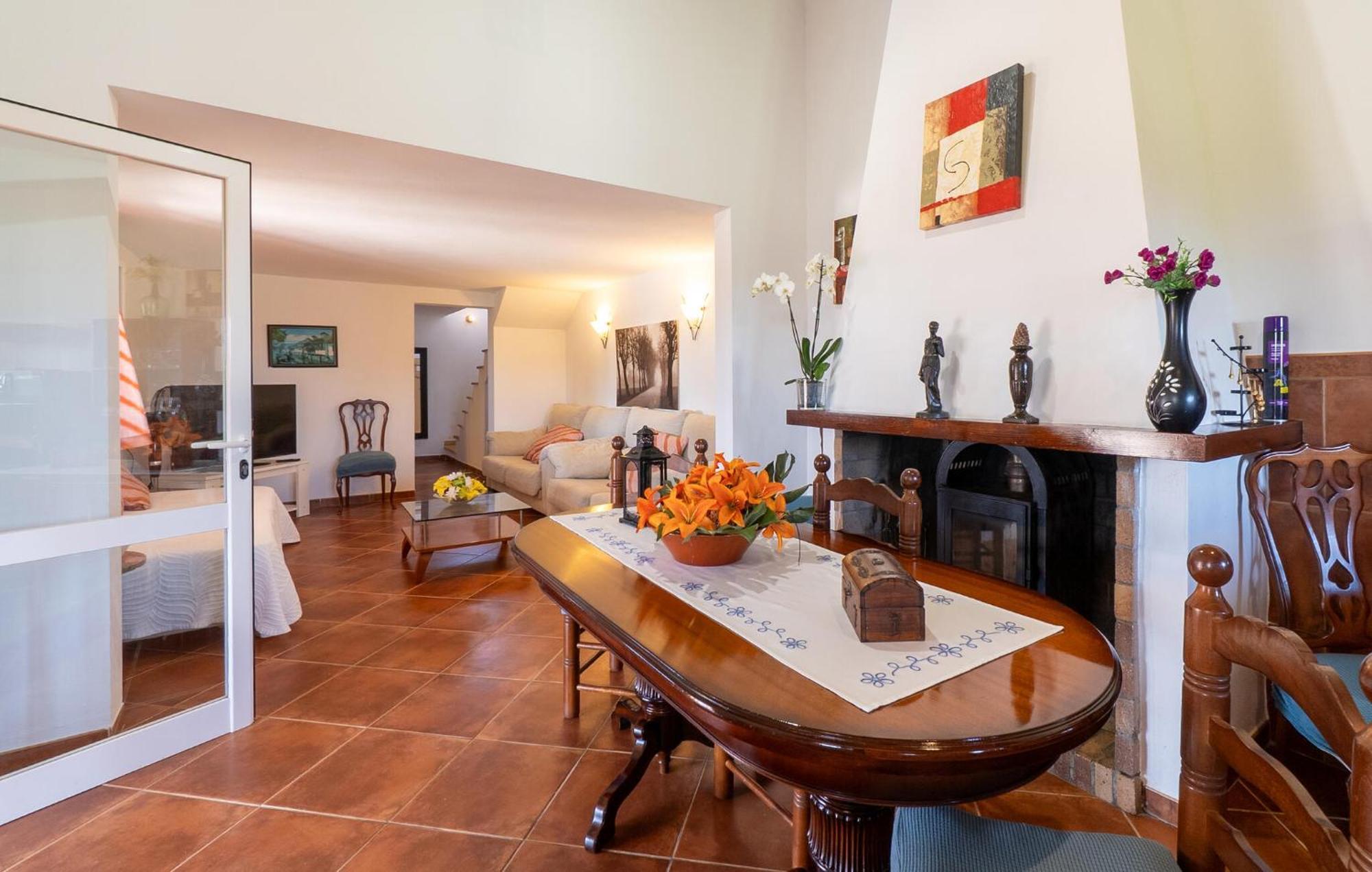 Gorgeous In With Kitchen