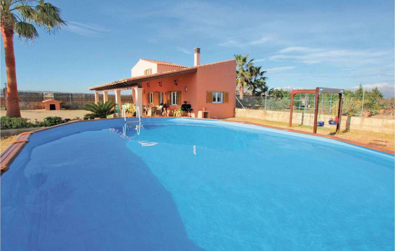 Gorgeous In With Kitchen Holiday home *